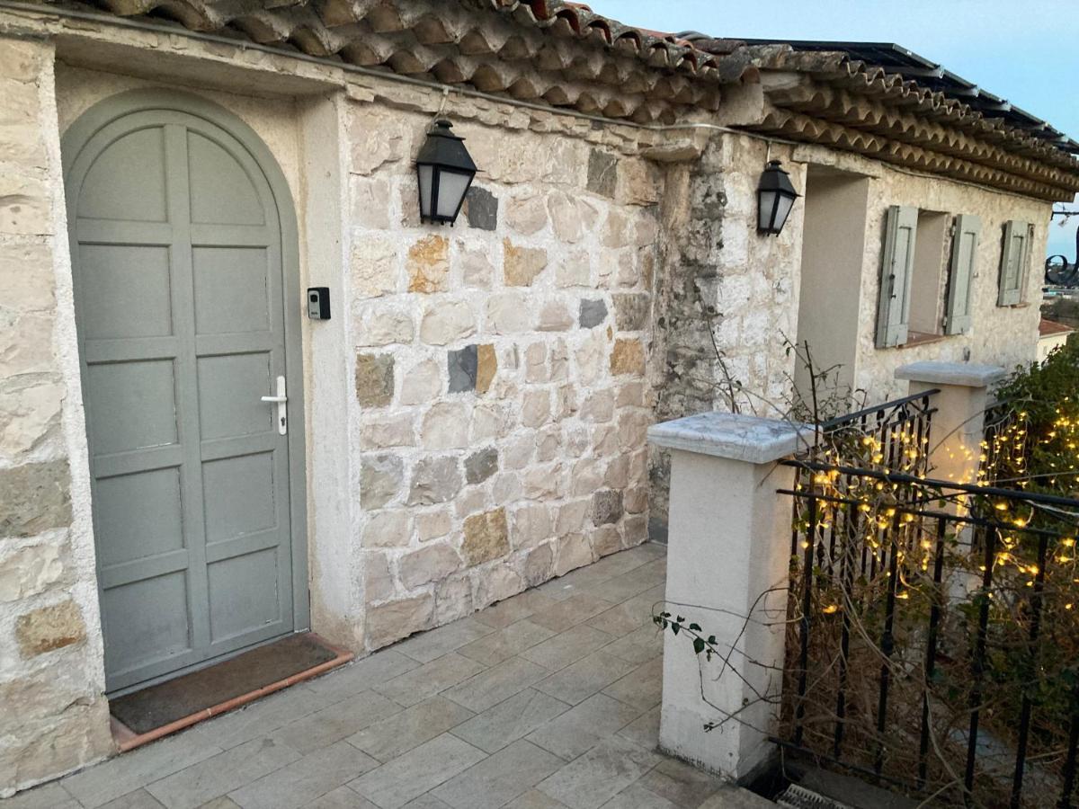 Appartement De Charme Au Calme Parking Gratuit Ла Кол-сюр-Лу Екстериор снимка